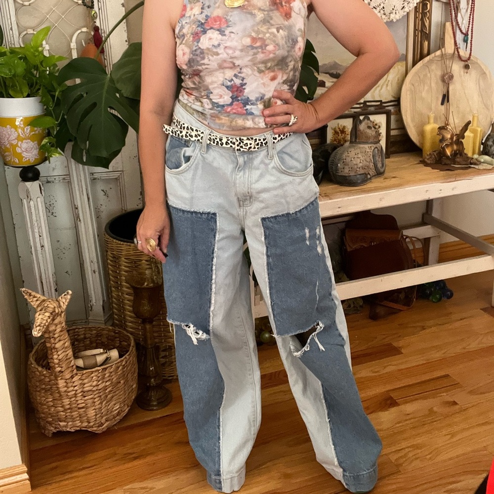 Reworked Denim forever 21 light wash baggy wide leg patchwork distressed jeans - Picture 3 of 10